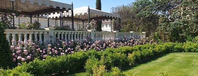 Overnight Stay and Lunch in Garden